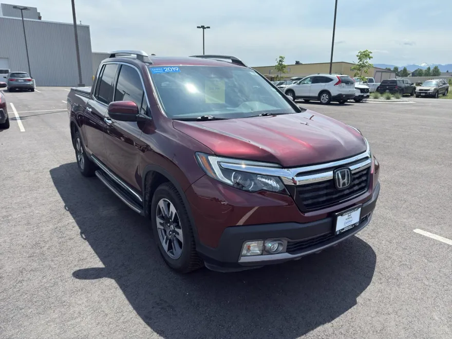 2019 Honda Ridgeline RTL-E photo 1