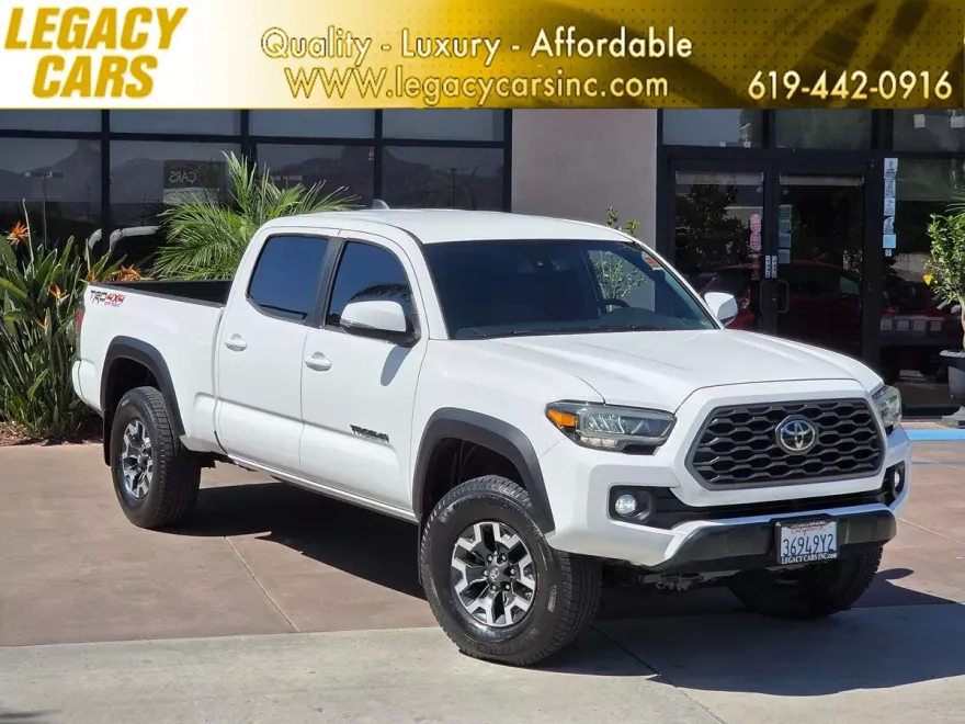 2020 Toyota Tacoma TRD photo 1