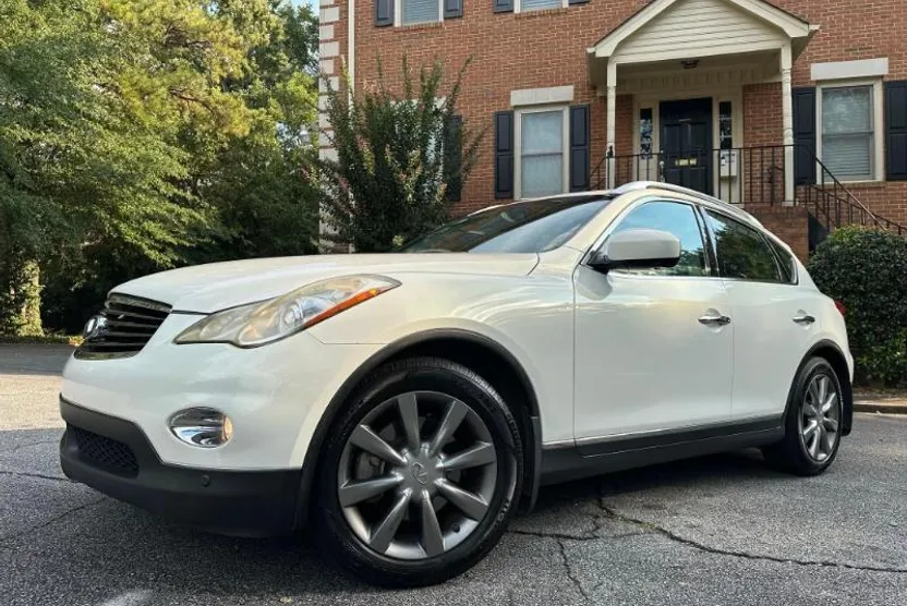 2011 Infiniti EX35 Journey photo 1