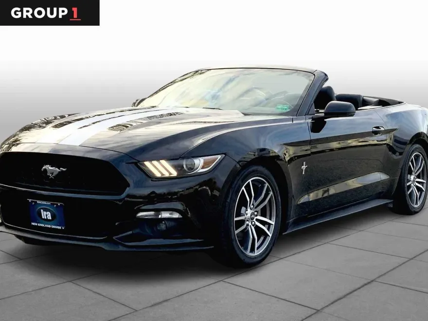 2016 Ford Mustang EcoBoost Premium photo 1
