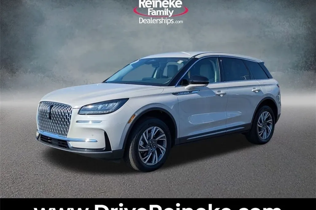 2023 Lincoln Corsair Standard photo 1