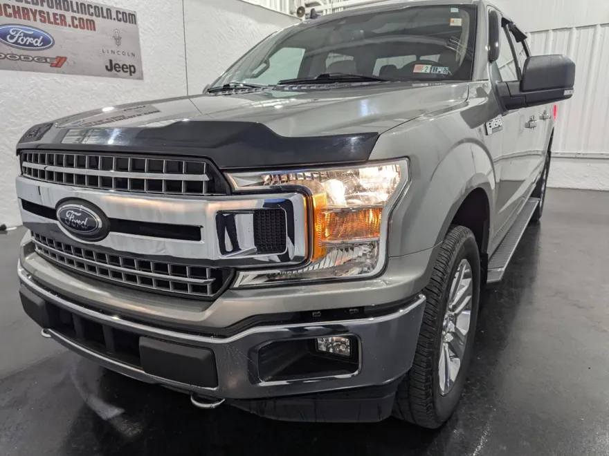 2020 Ford F-150 XLT photo 1