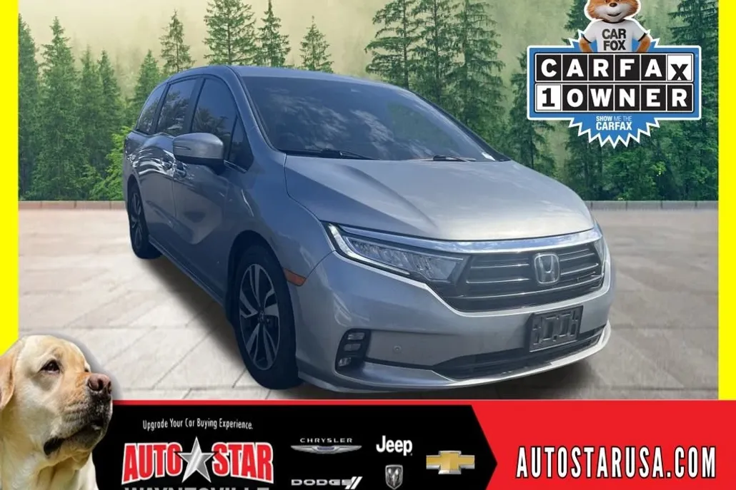 2023 Honda Odyssey Touring photo 1