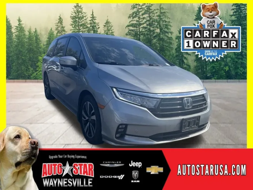 2023 Honda Odyssey Touring photo 1