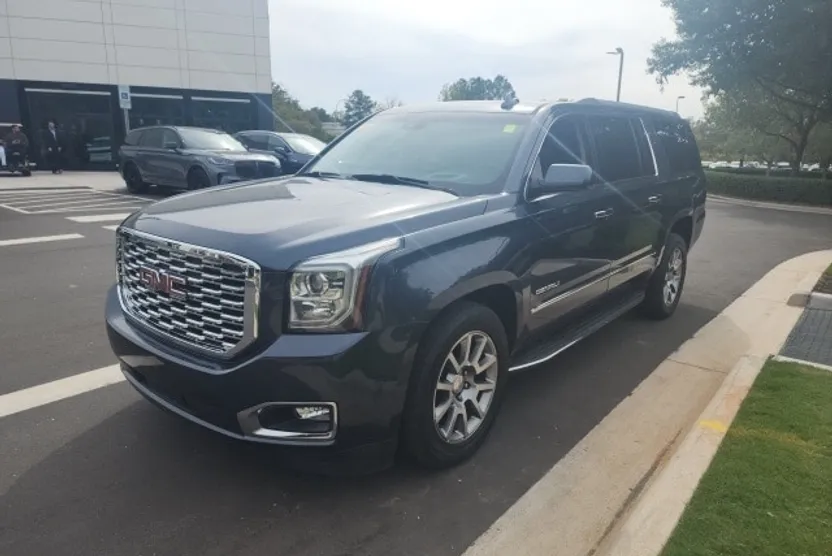 2019 Gmc Yukon XL Denali photo 1