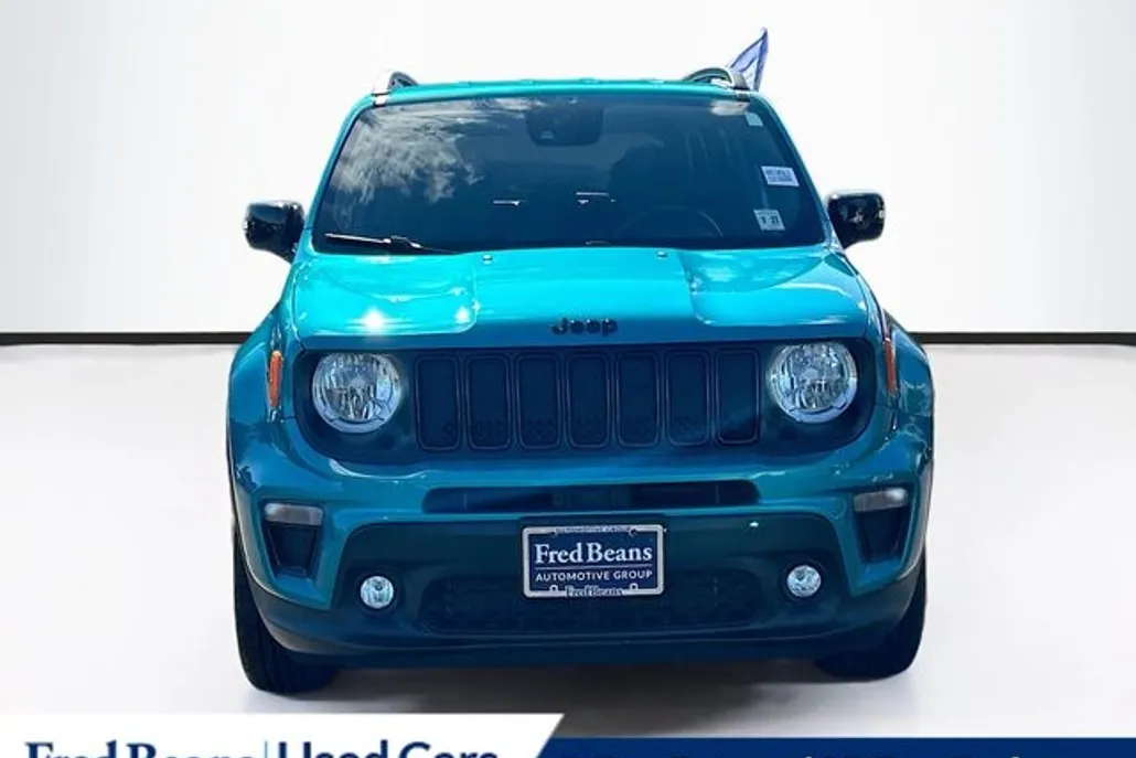 2022 Jeep Renegade Latitude Altitude photo 1