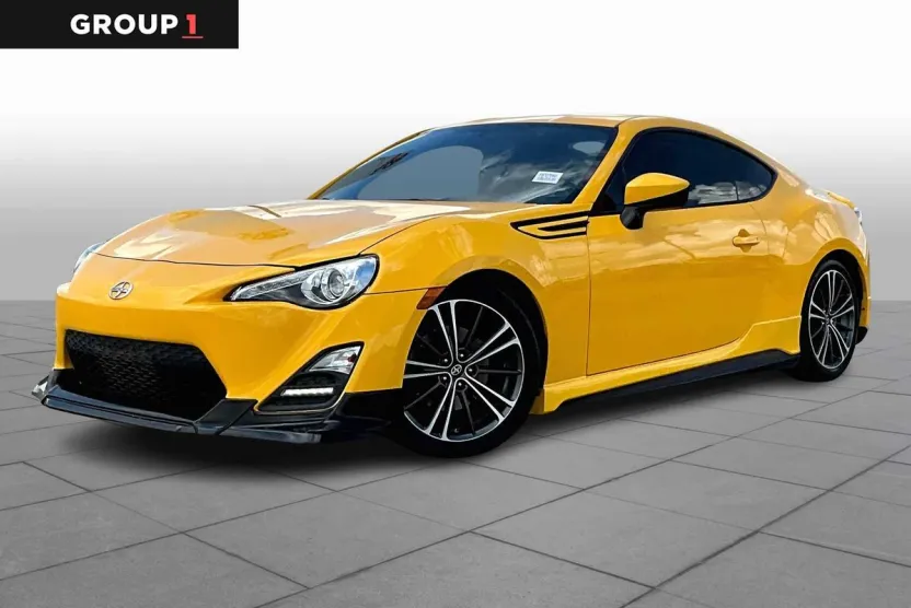 2015 Scion FR-S photo 1