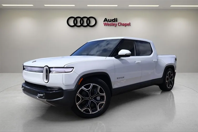 2025 Rivian R1T Adventure photo 1