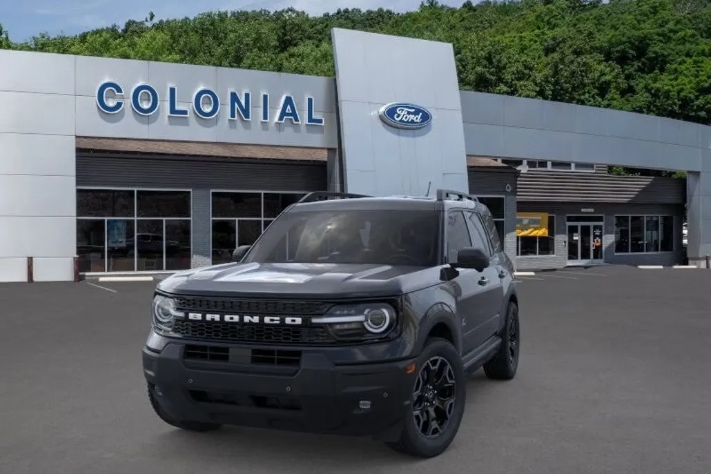 2025 Ford Bronco Sport Outer Banks photo 1