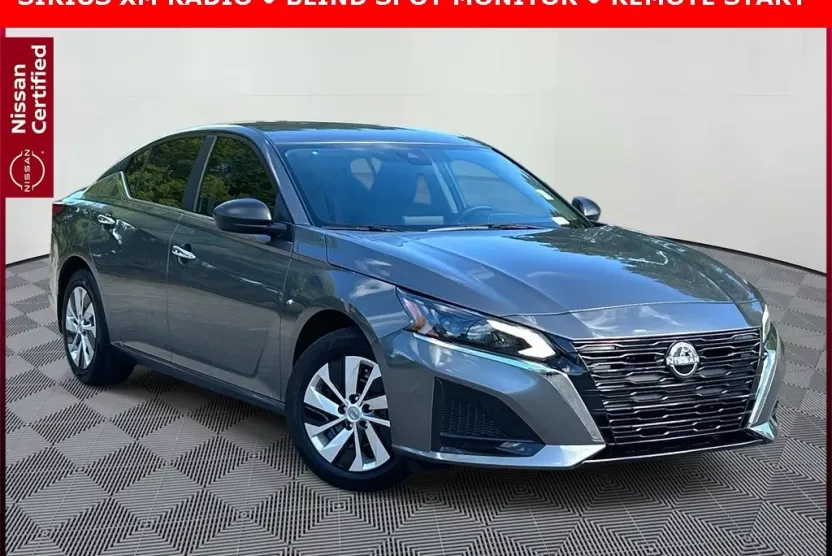 2025 Nissan Altima S photo 1
