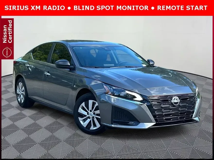2025 Nissan Altima S photo 1