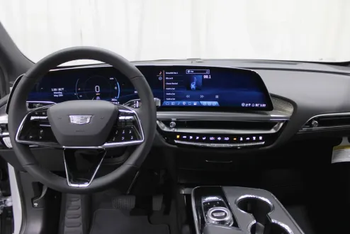 2025 Cadillac Lyriq Sport photo 2