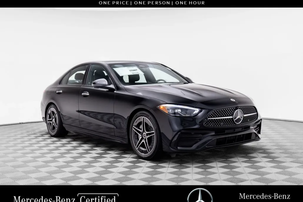 2024 Mercedes Benz C 300 4MATIC photo 1