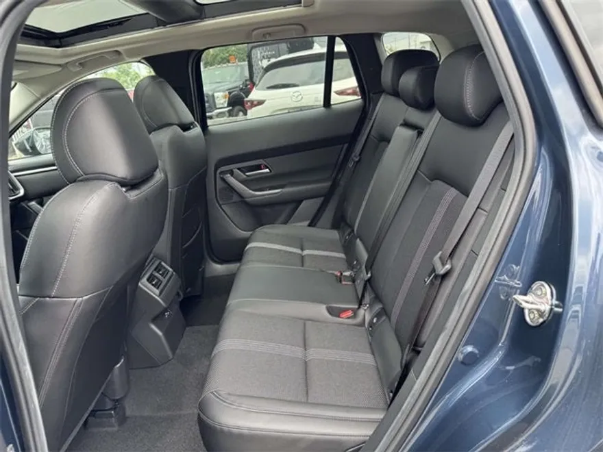 2025 Mazda CX-50 2.5 S Premium photo 1