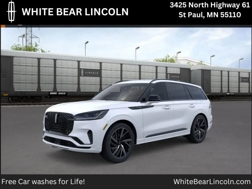 2025 Lincoln Aviator Black Label photo 1