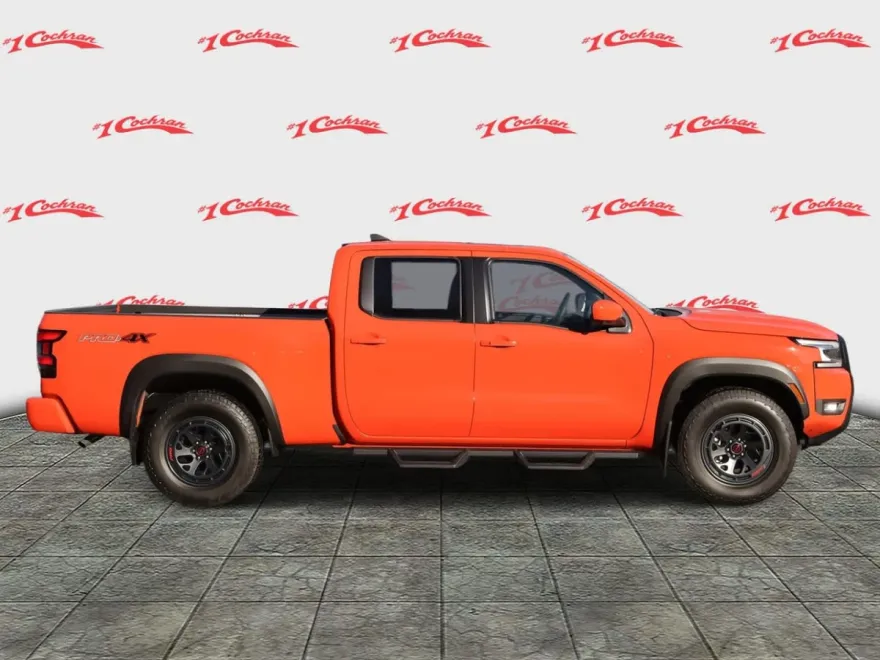 2025 Nissan Frontier PRO-4X photo 1