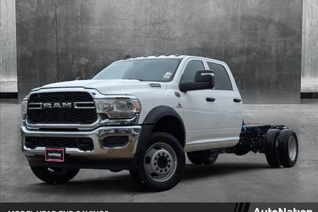 2024 Ram 5500 Tradesman photo 1