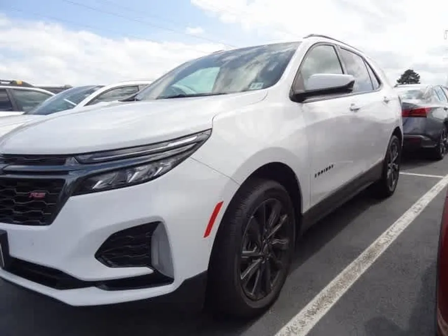 2022 Chevrolet Equinox RS photo 1