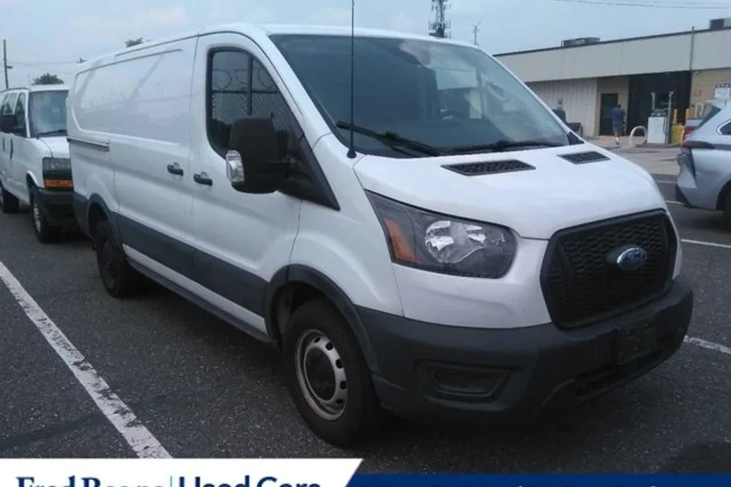 2022 Ford Transit photo 1