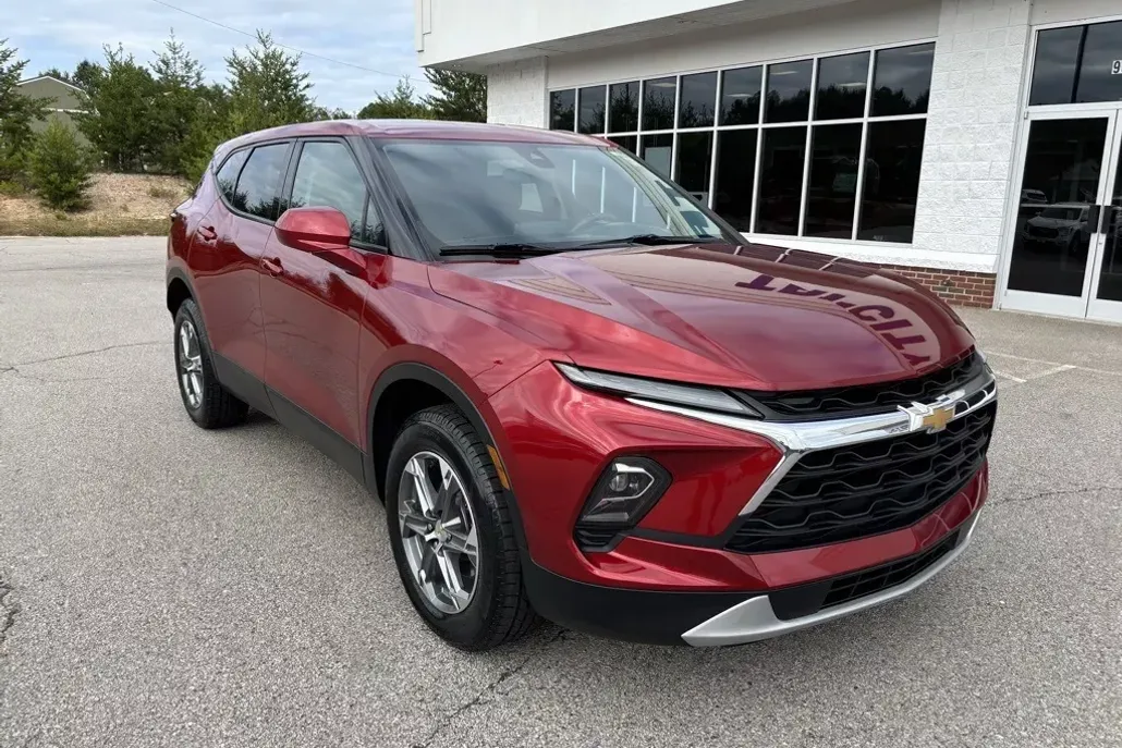 2023 Chevrolet Blazer 2LT photo 1