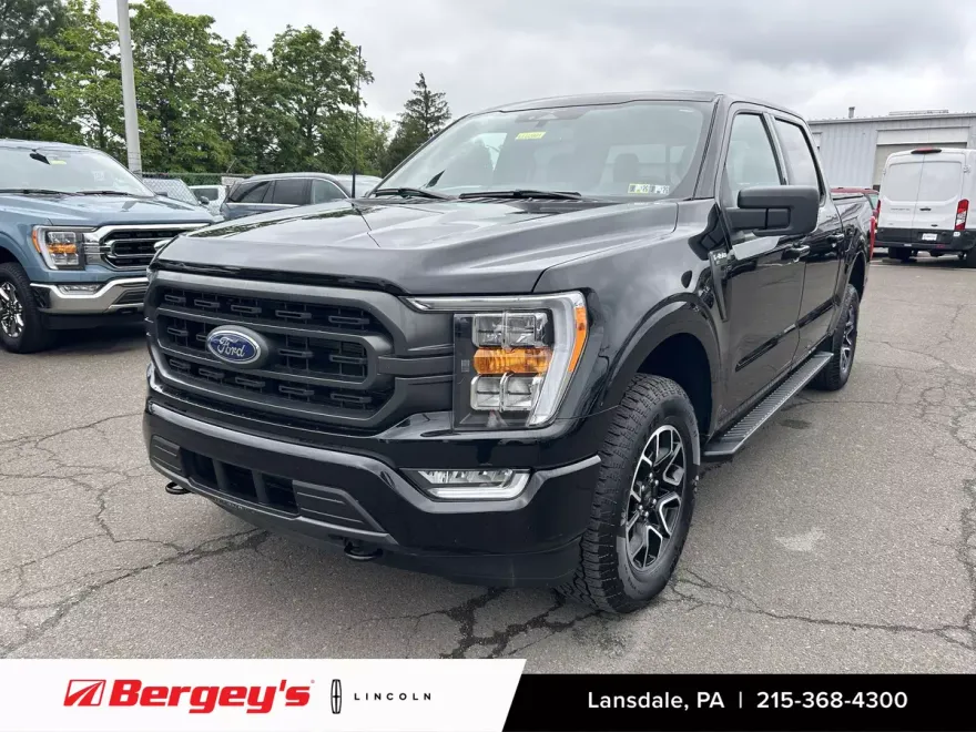 2023 Ford F-150 XLT photo 1