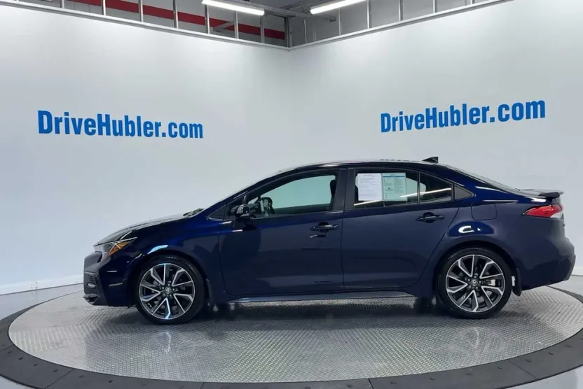 2022 Toyota Corolla SE photo 1
