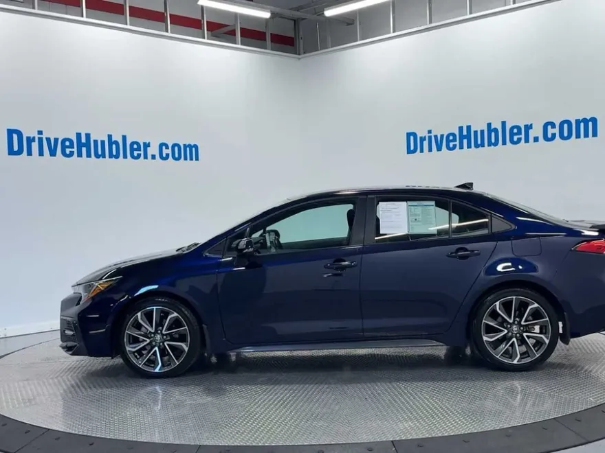 2022 Toyota Corolla SE photo 1