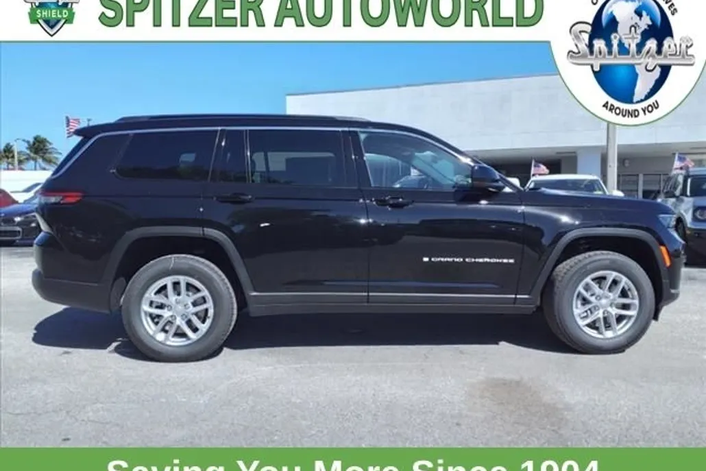 2025 Jeep Grand Cherokee Laredo X photo 1