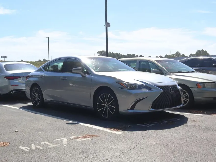 2023 Lexus ES 350 photo 1