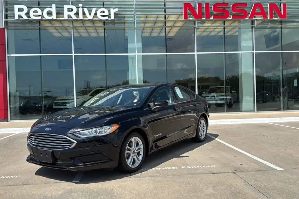 2018 Ford Fusion Hybrid S photo 1