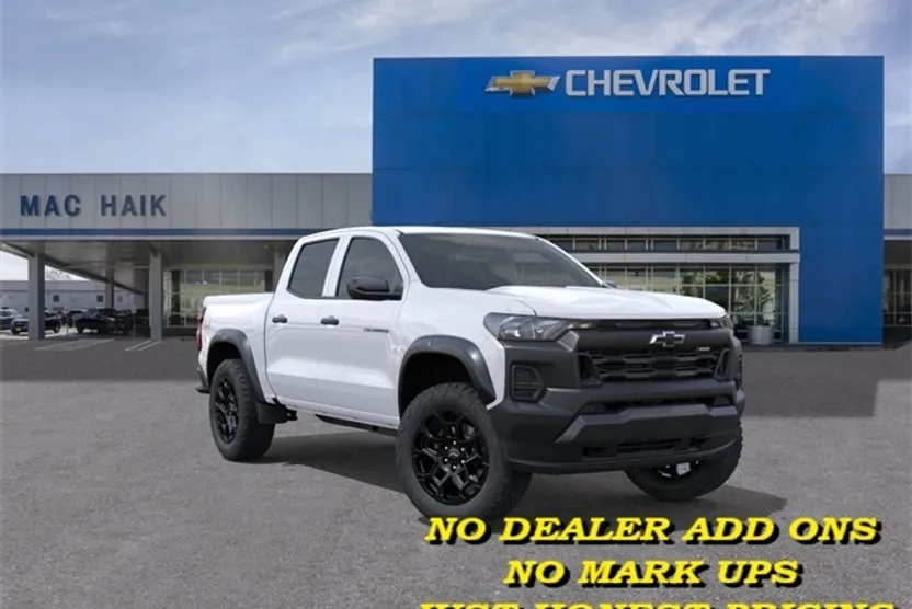 2026 Chevrolet Colorado Trail Boss photo 1