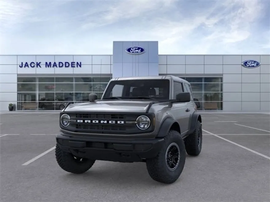 2025 Ford Bronco Base photo 1
