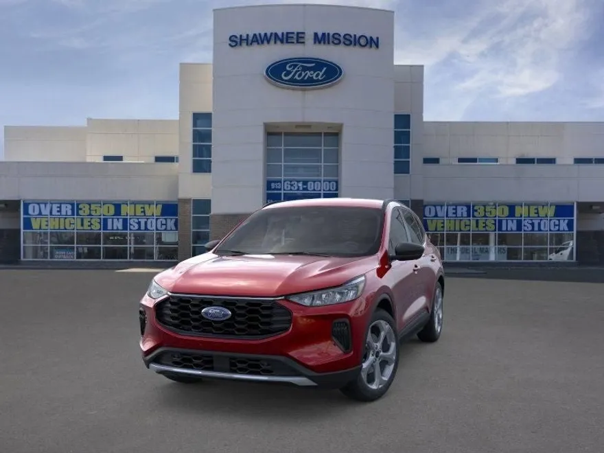 2025 Ford Escape ST-Line photo 2