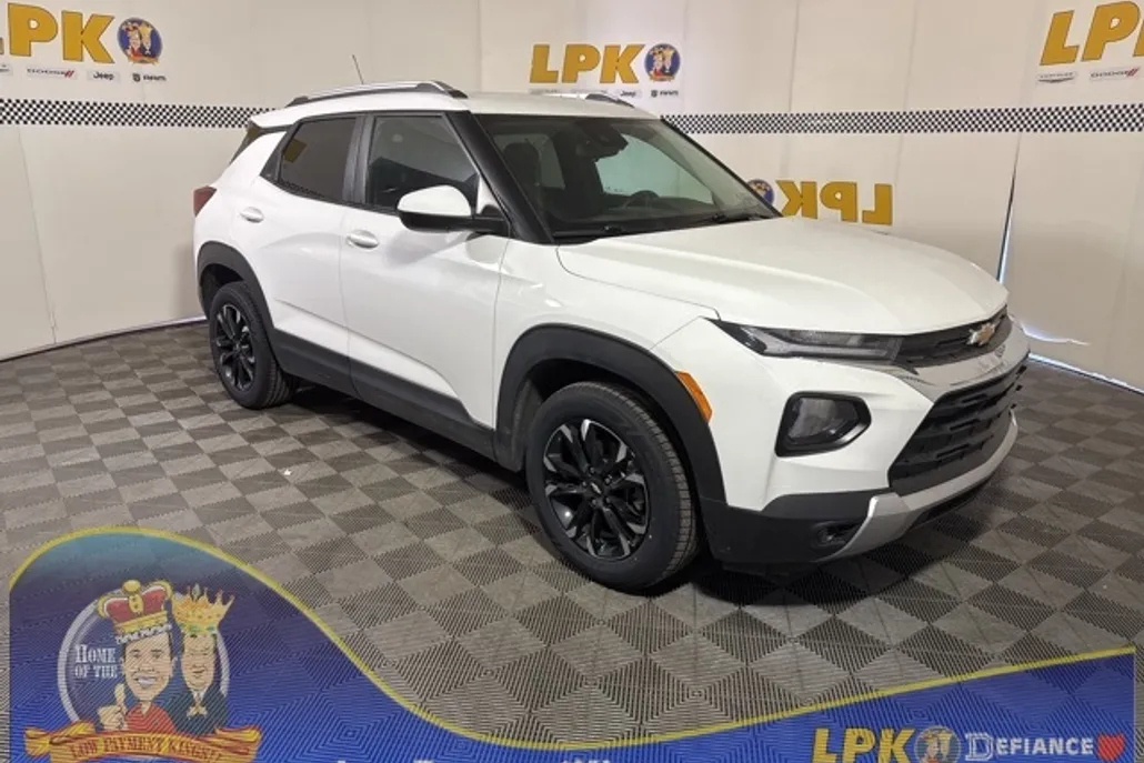 2023 Chevrolet Trailblazer LT photo 1