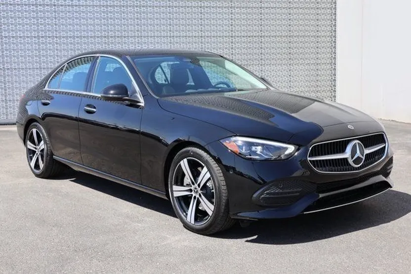 2025 Mercedes Benz C 300 4MATIC photo 1