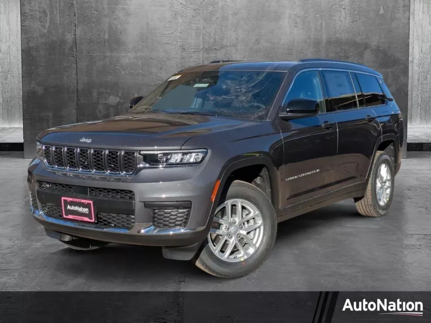 2025 Jeep Grand Cherokee Laredo X photo 1
