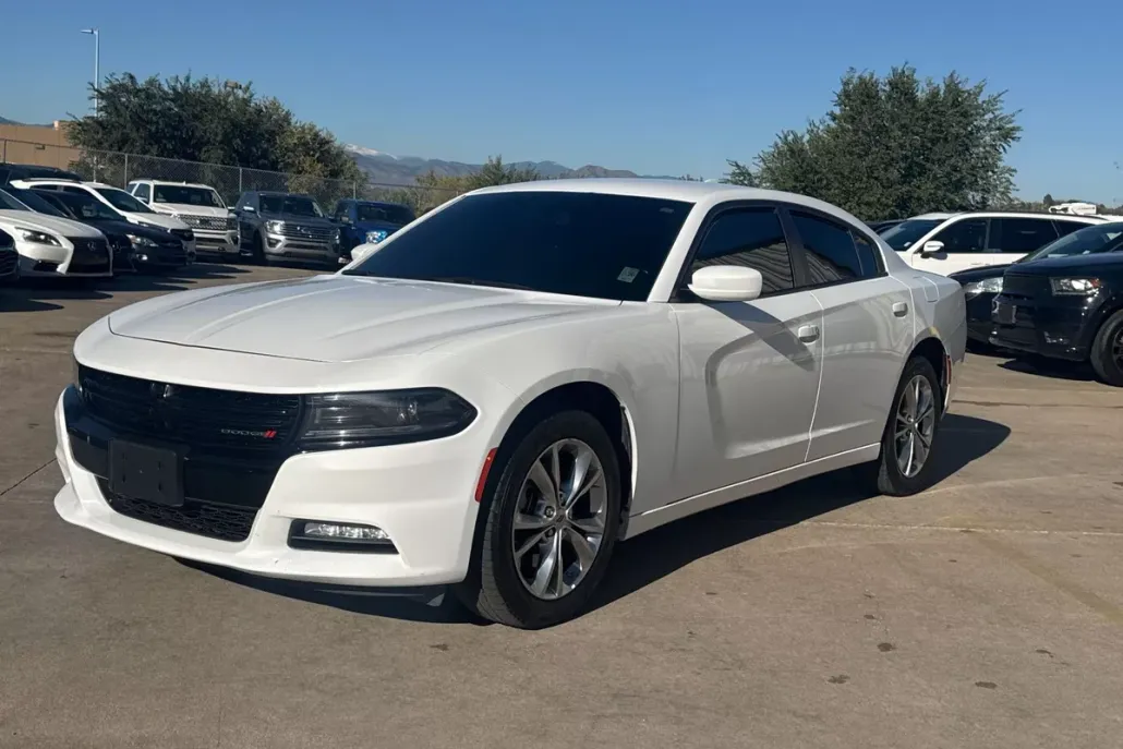 2022 Dodge Charger SXT photo 1