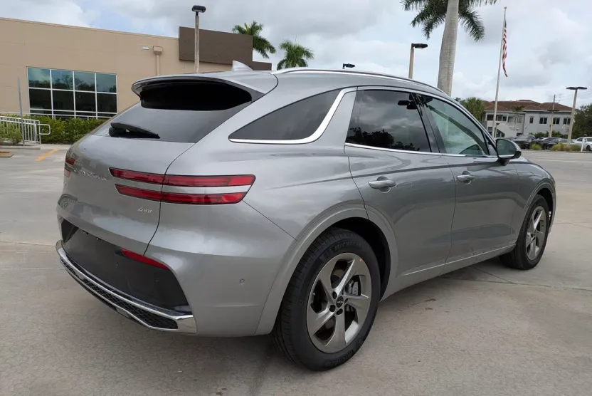 2026 Genesis GV70 2.5T Advanced photo 1