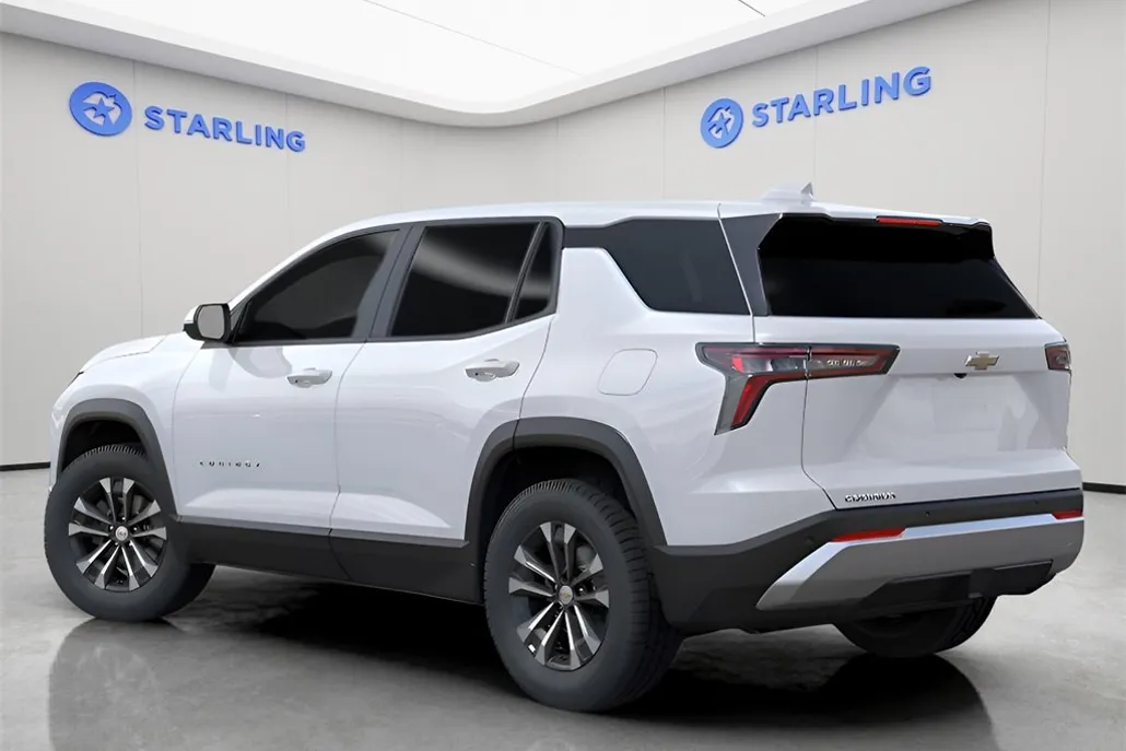 2026 Chevrolet Equinox LT photo 1