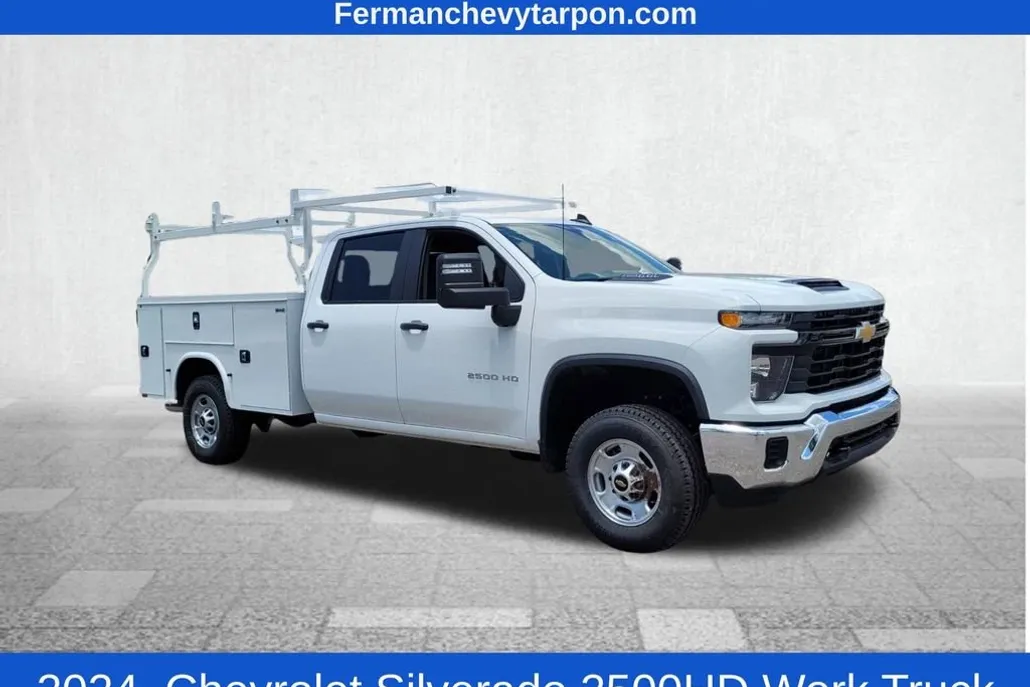 2024 Chevrolet Silverado 2500HD photo 1