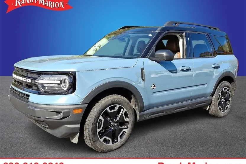 2023 Ford Bronco Sport Outer Banks photo 1