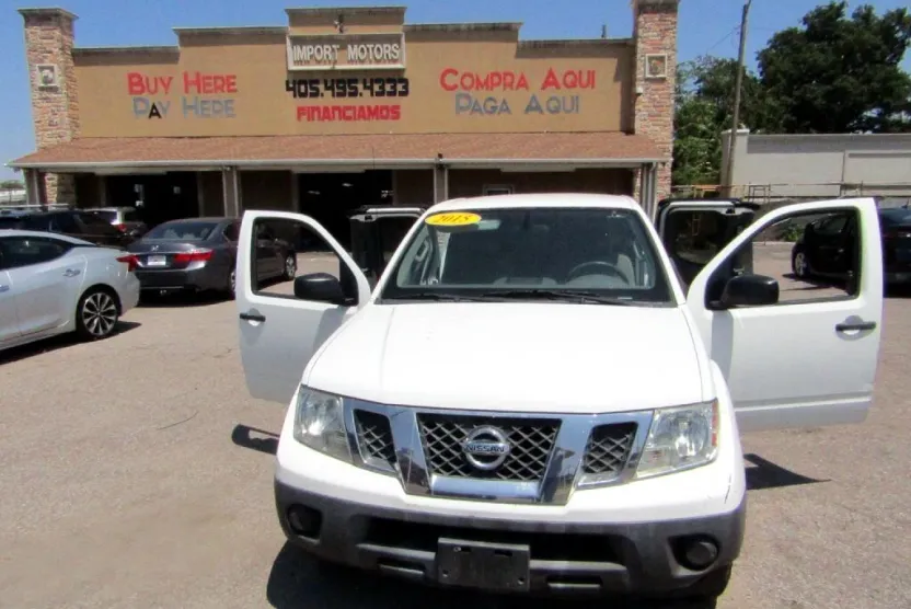 2015 Nissan Frontier S King Cab photo 1