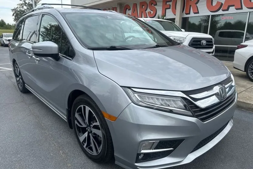 2018 Honda Odyssey Elite photo 1