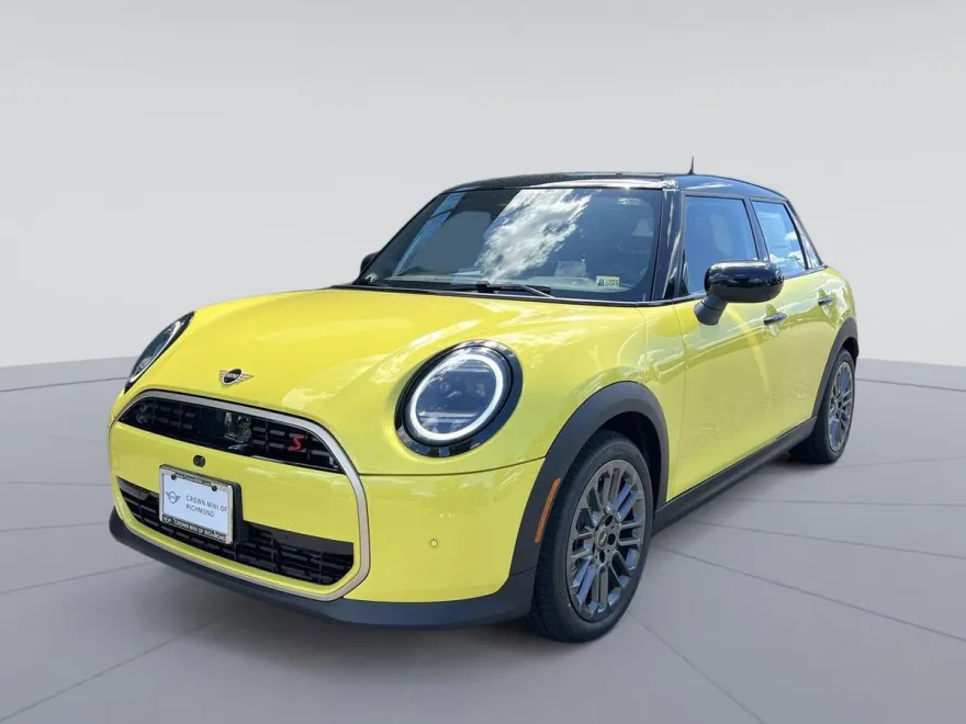 2025 Mini Cooper 4 Door Hardtop S photo 1