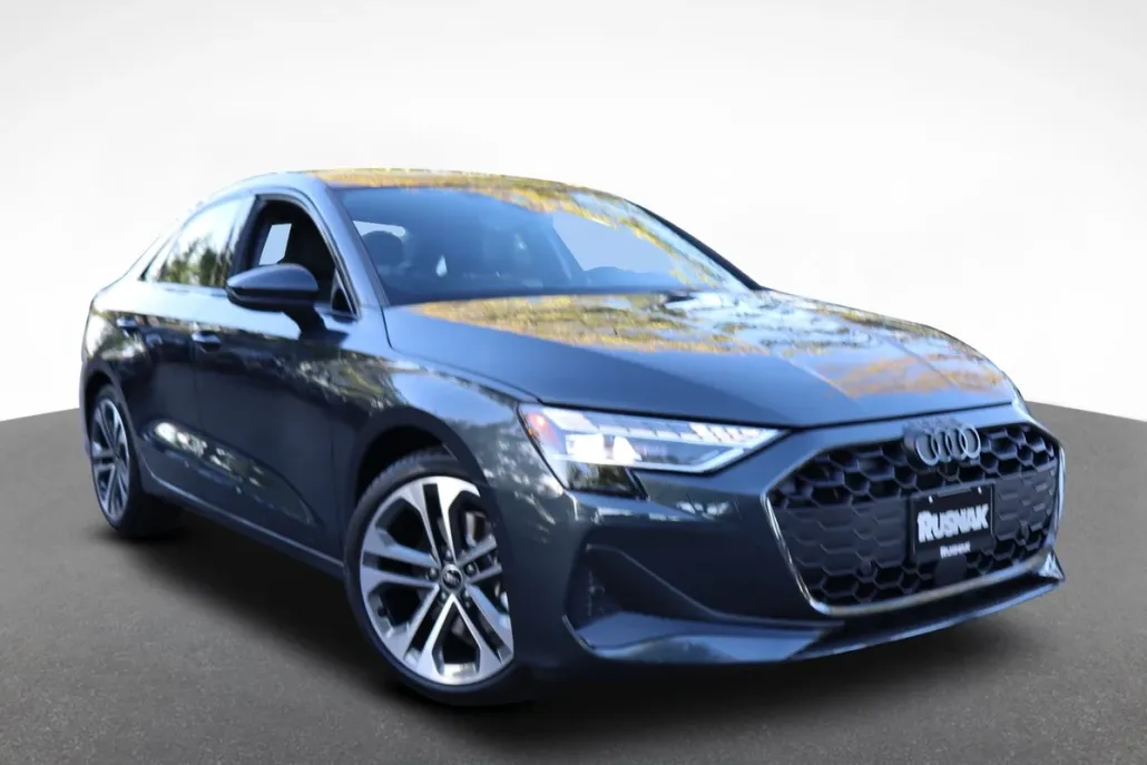 2025 Audi A3 2.0T Premium photo 1