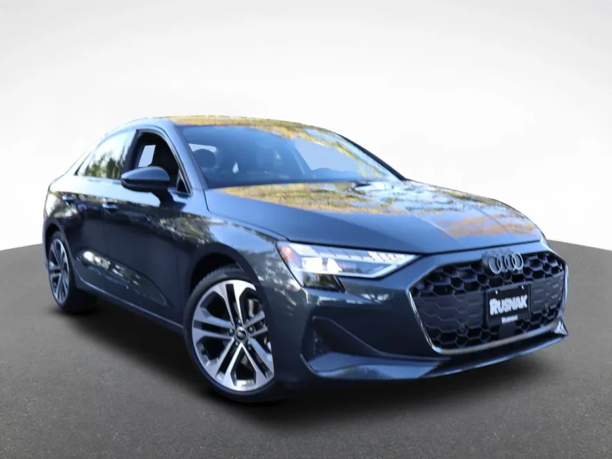 2025 Audi A3 2.0T Premium photo 1