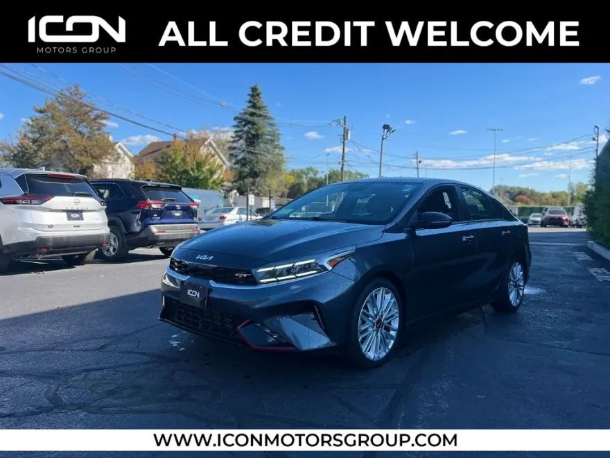 2022 Kia Forte GT photo 1