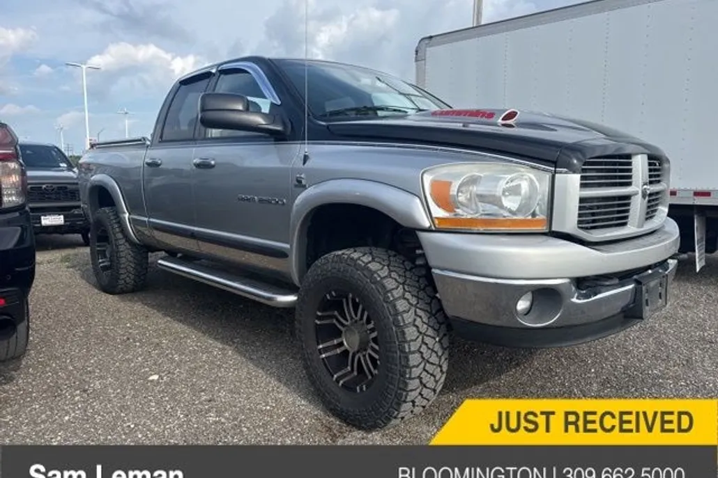 2006 Dodge Ram SLT photo 1