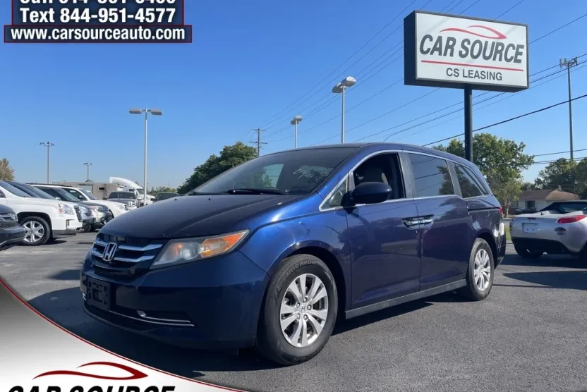 2016 Honda Odyssey EX photo 1