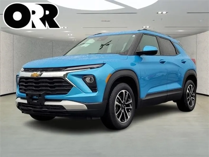2025 Chevrolet Trailblazer LT photo 1